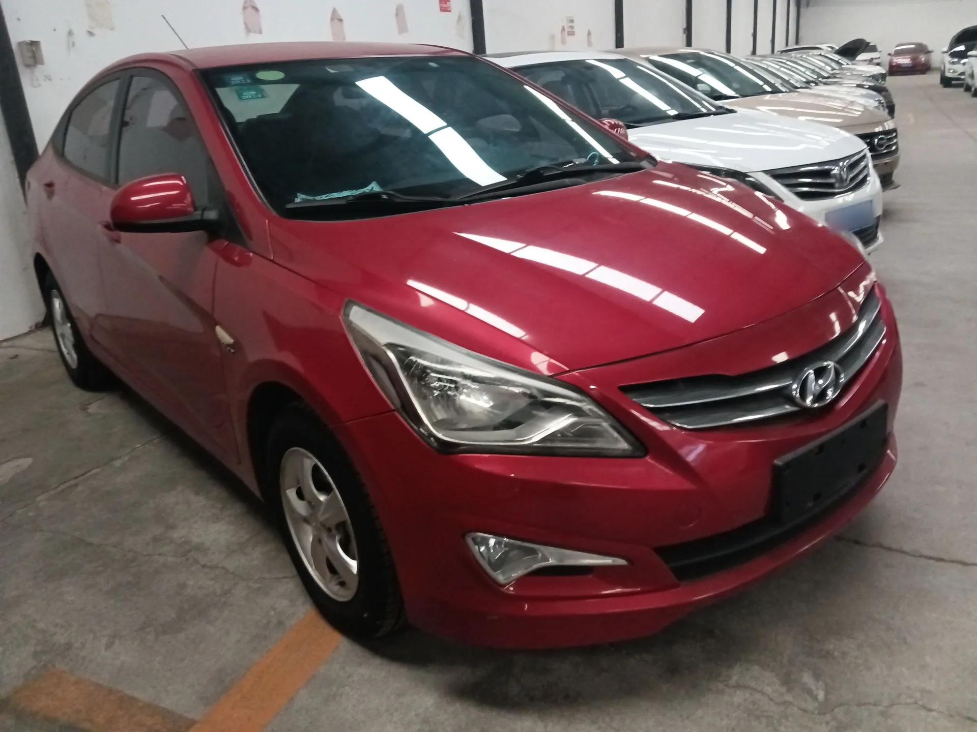 Hyundai Verna (older generation) 2014 1.4L Automatic Smart GLS — миниатюра 4