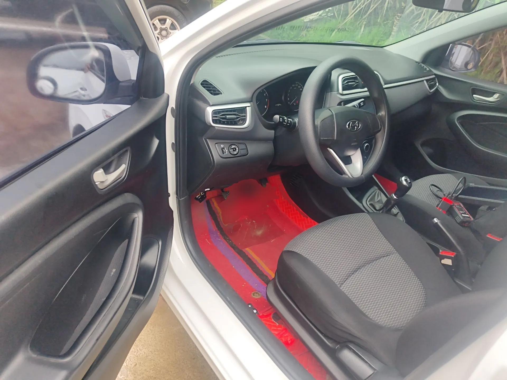 Hyundai Verna (older generation) 2017 1.4L Manual Huancai Edition China V Standard — миниатюра 19