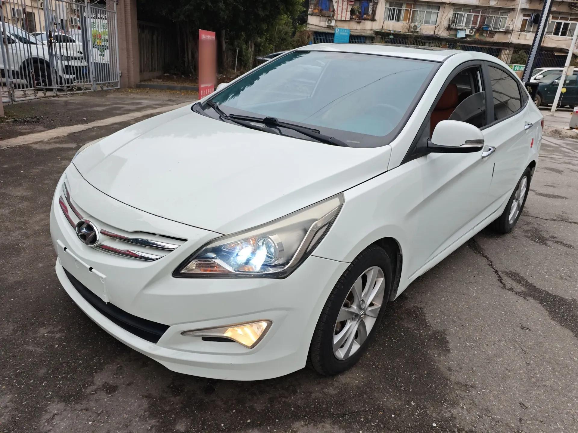Hyundai Verna (older generation) 2014 1.4L Manual Top-Tier Model TOP — миниатюра 1