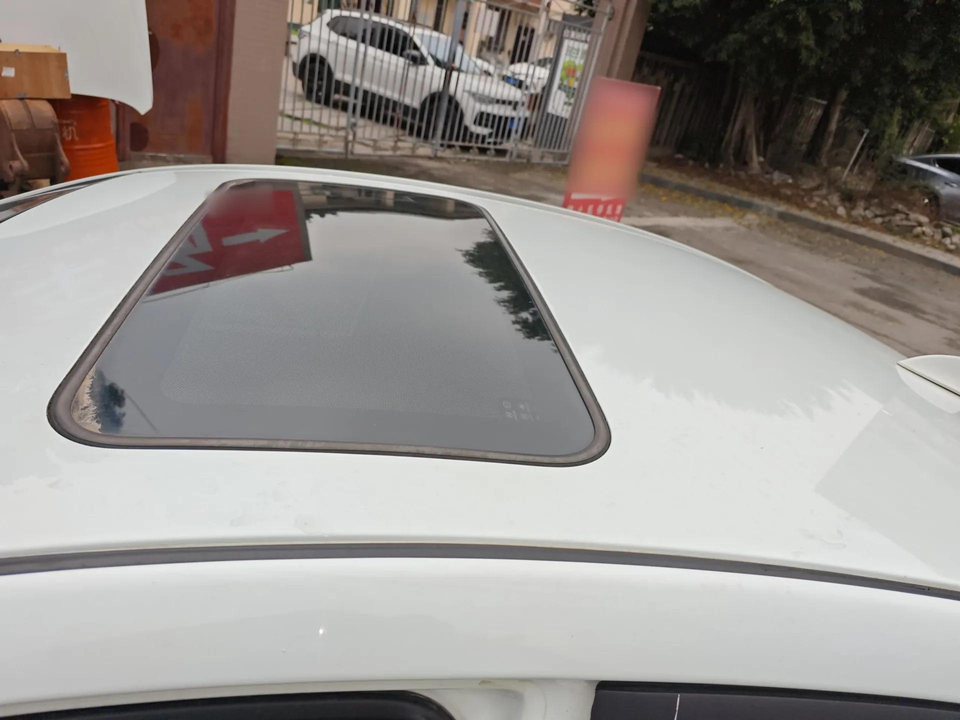 Hyundai Verna (older generation) 2014 1.4L Manual Top-Tier Model TOP — миниатюра 11