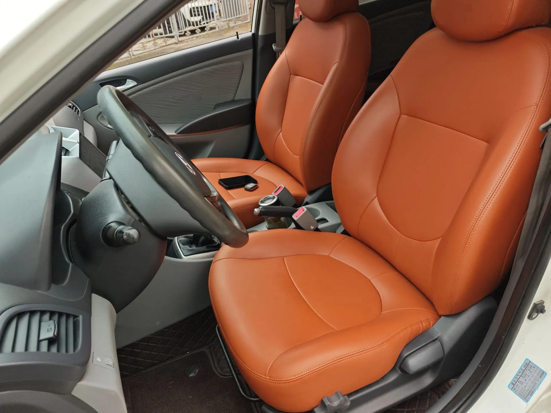 Hyundai Verna (older generation) 2014 1.4L Manual Top-Tier Model TOP — миниатюра 18