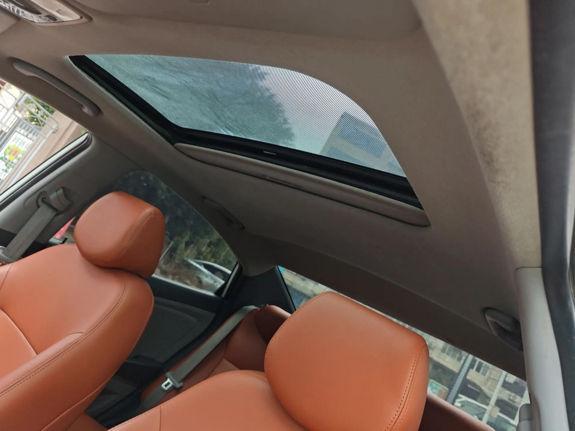 Hyundai Verna (older generation) 2014 1.4L Manual Top-Tier Model TOP — миниатюра 21