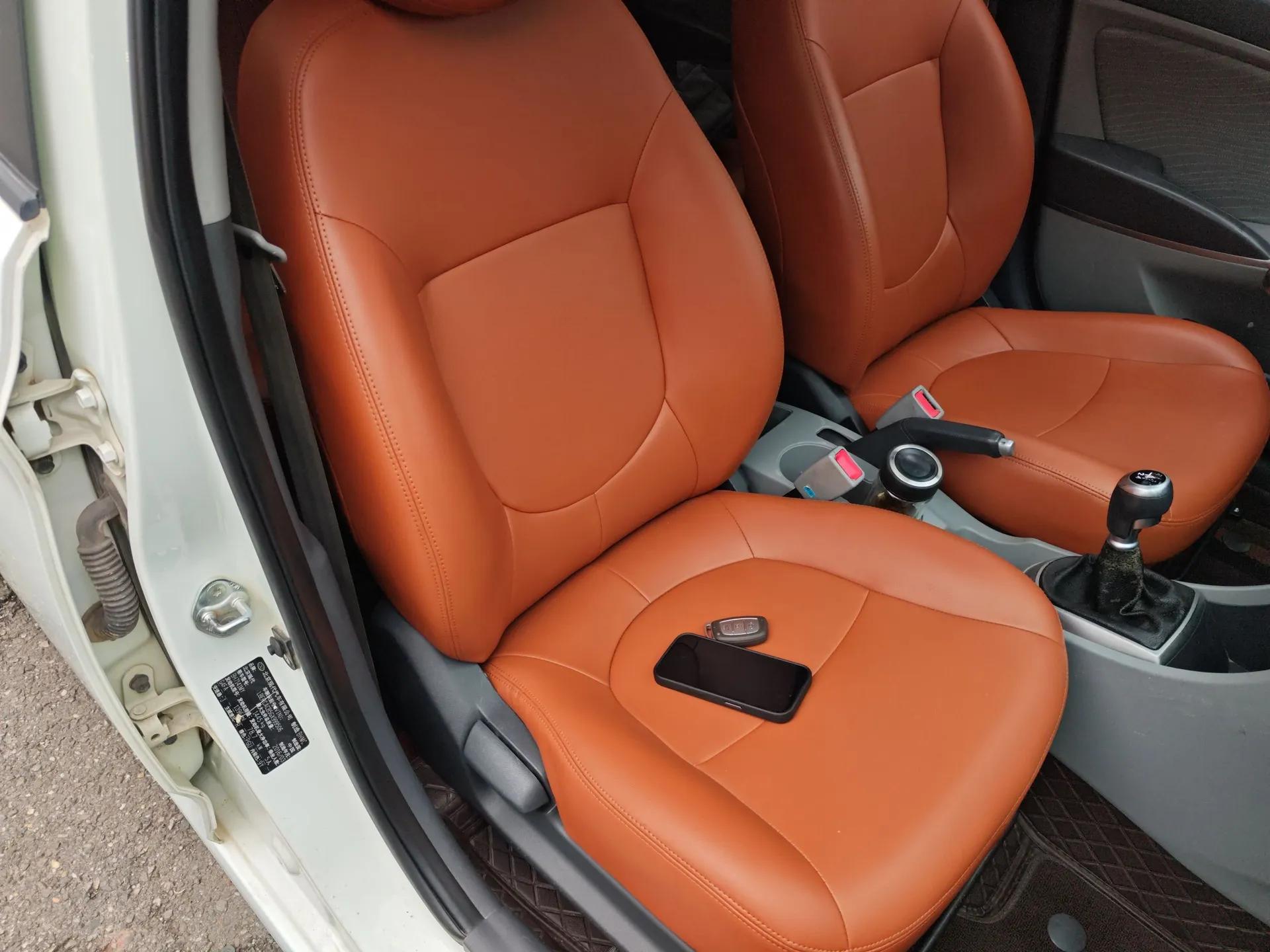 Hyundai Verna (older generation) 2014 1.4L Manual Top-Tier Model TOP — миниатюра 23