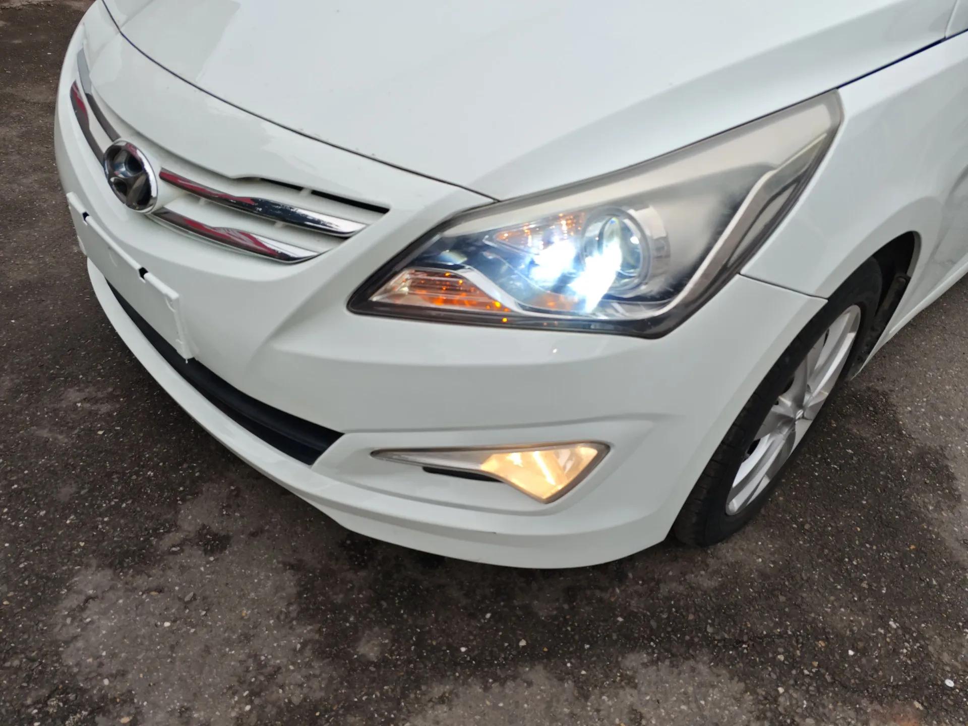 Hyundai Verna (older generation) 2014 1.4L Manual Top-Tier Model TOP — миниатюра 9