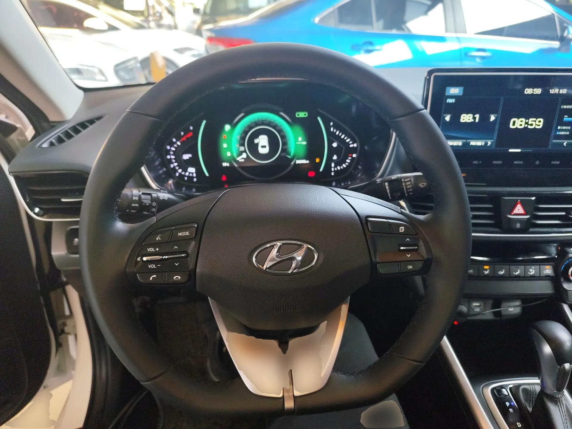 Hyundai Lafesta 2021 280TGDi GLX Elite Edition — миниатюра 12