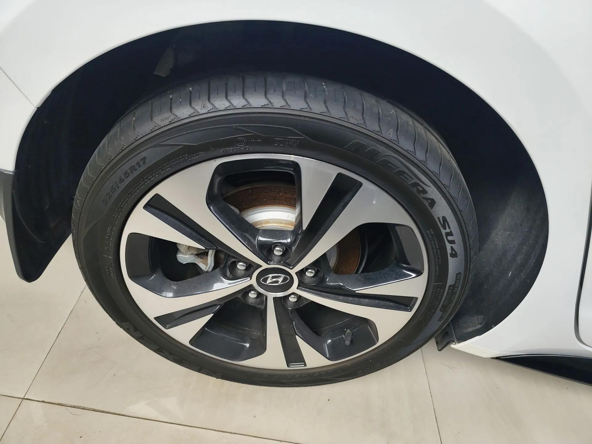 Hyundai Lafesta 2021 280TGDi GLX Elite Edition — миниатюра 10