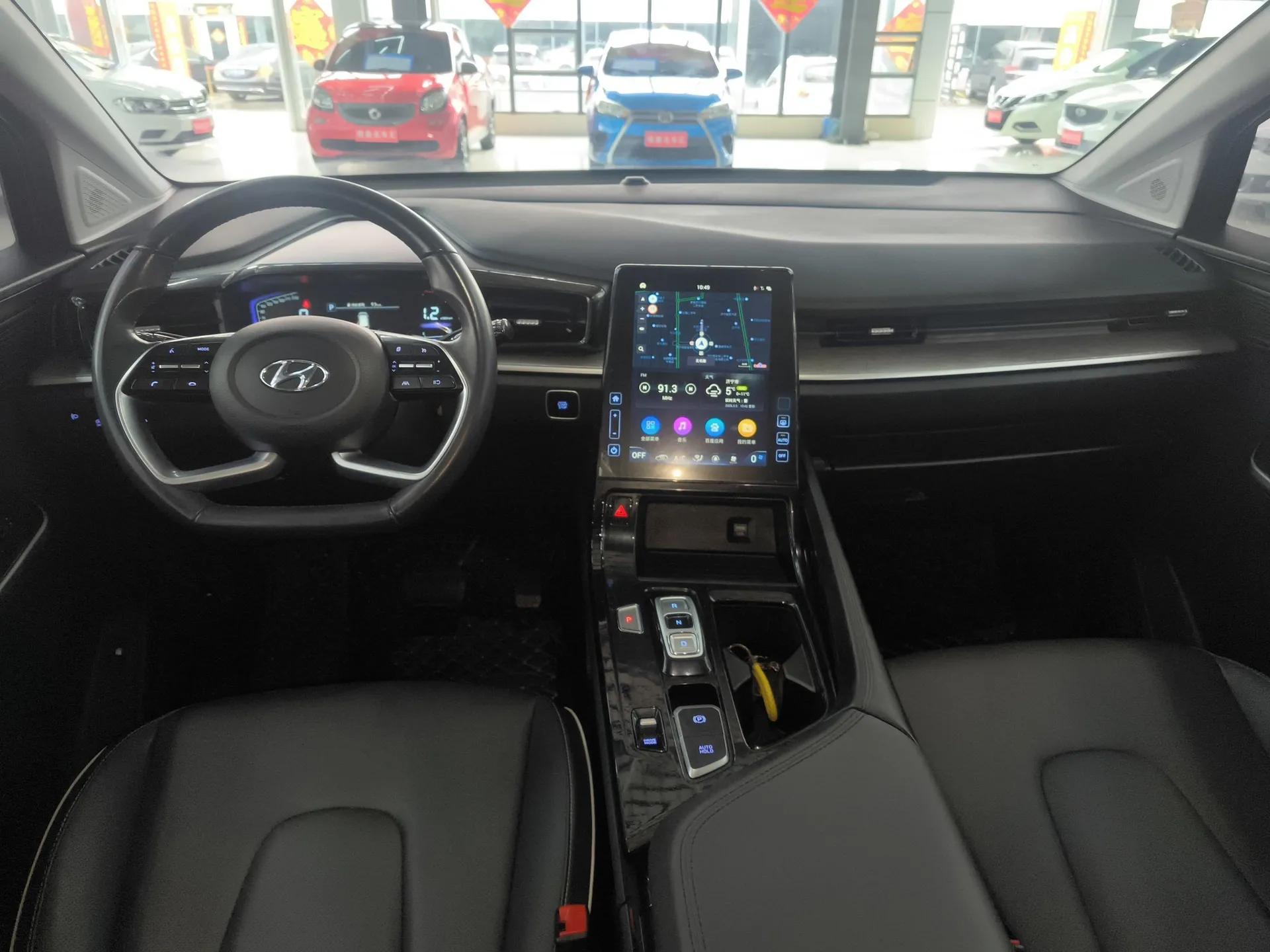 Hyundai Custo 2022 270TGDi Smart Luxury Flagship Edition TOP — миниатюра 12
