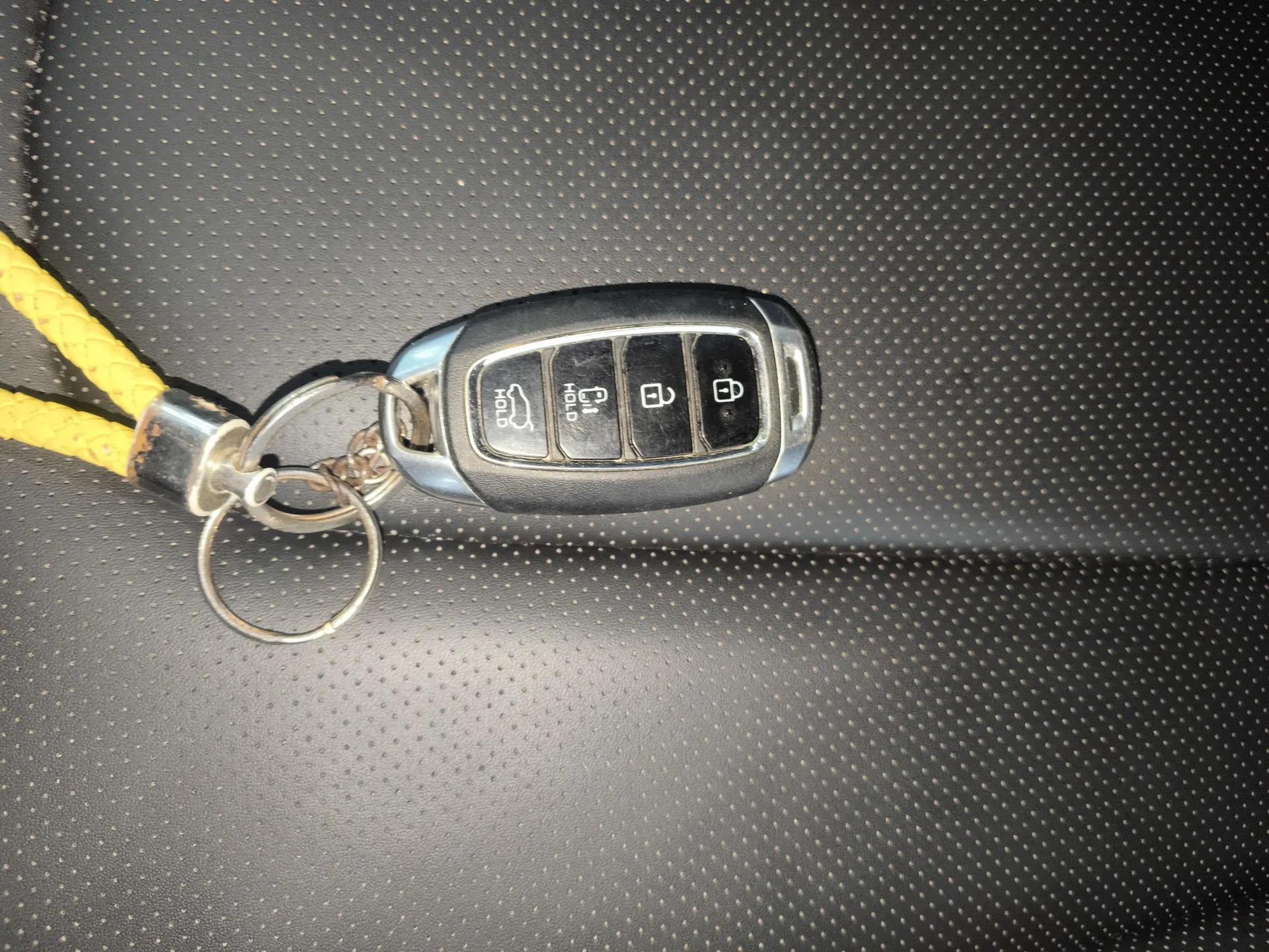 Hyundai Custo 2022 270TGDi Smart Luxury Flagship Edition TOP — миниатюра 22