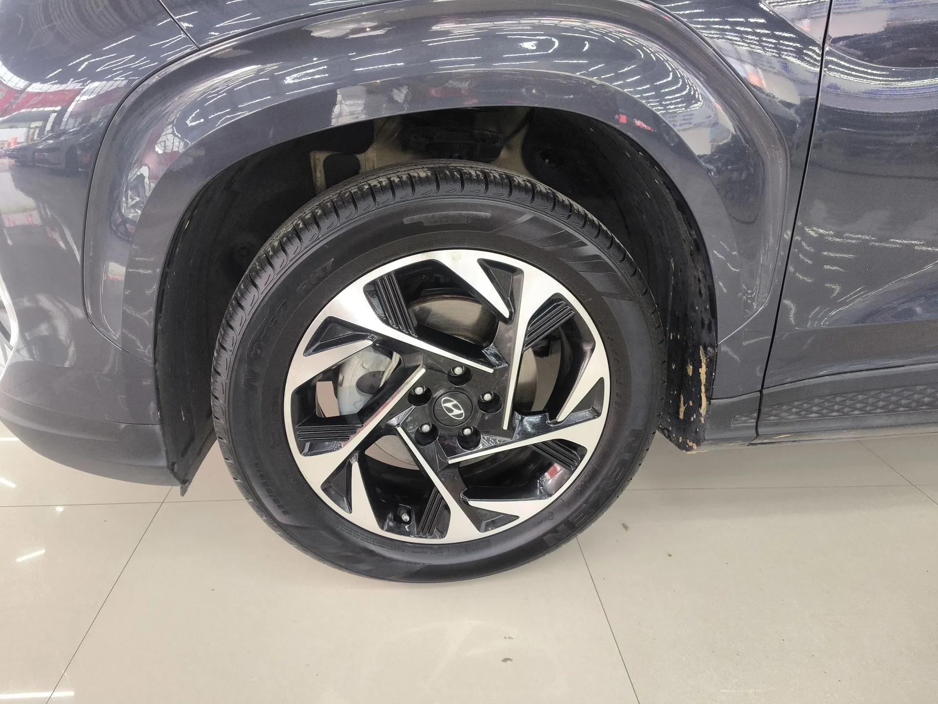 Hyundai Custo 2022 270TGDi Smart Luxury Flagship Edition TOP — миниатюра 9