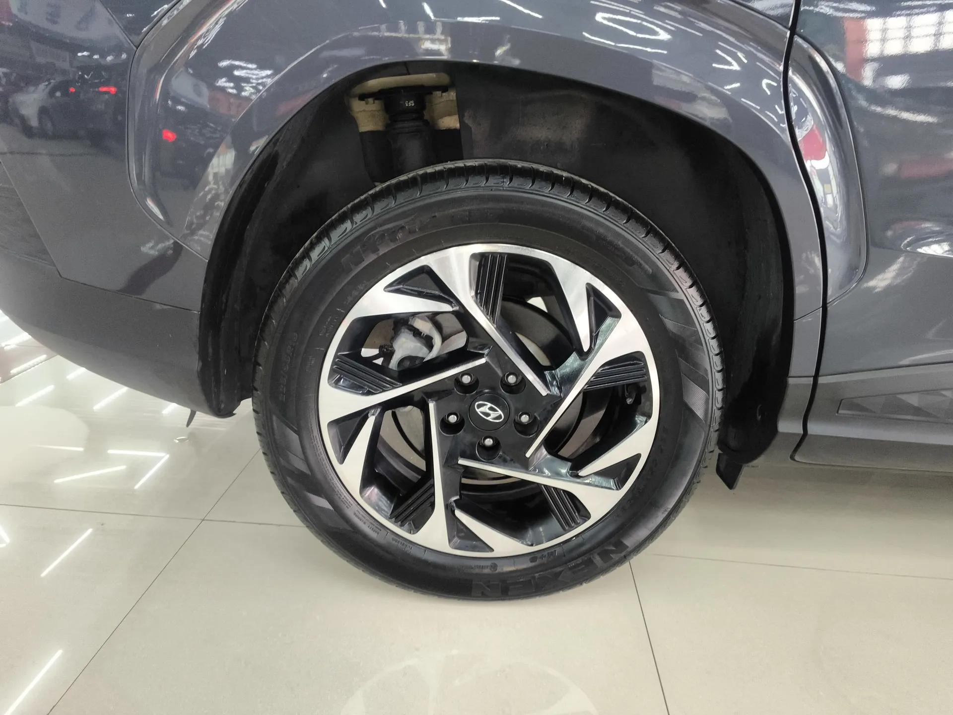 Hyundai Custo 2022 270TGDi Smart Luxury Flagship Edition TOP — миниатюра 10