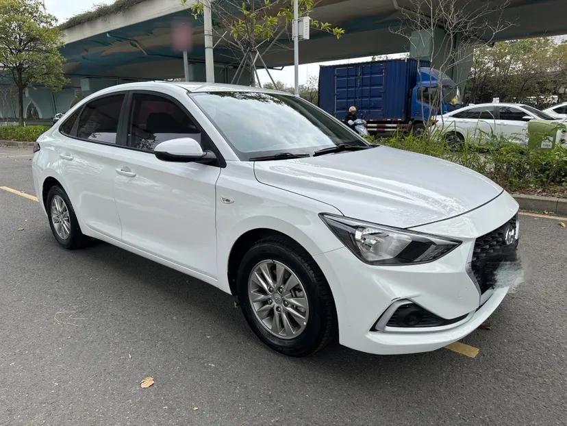 Hyundai Celesta 2018 1.6L Automatic GL Enjoyment Version China V Standard — миниатюра 11