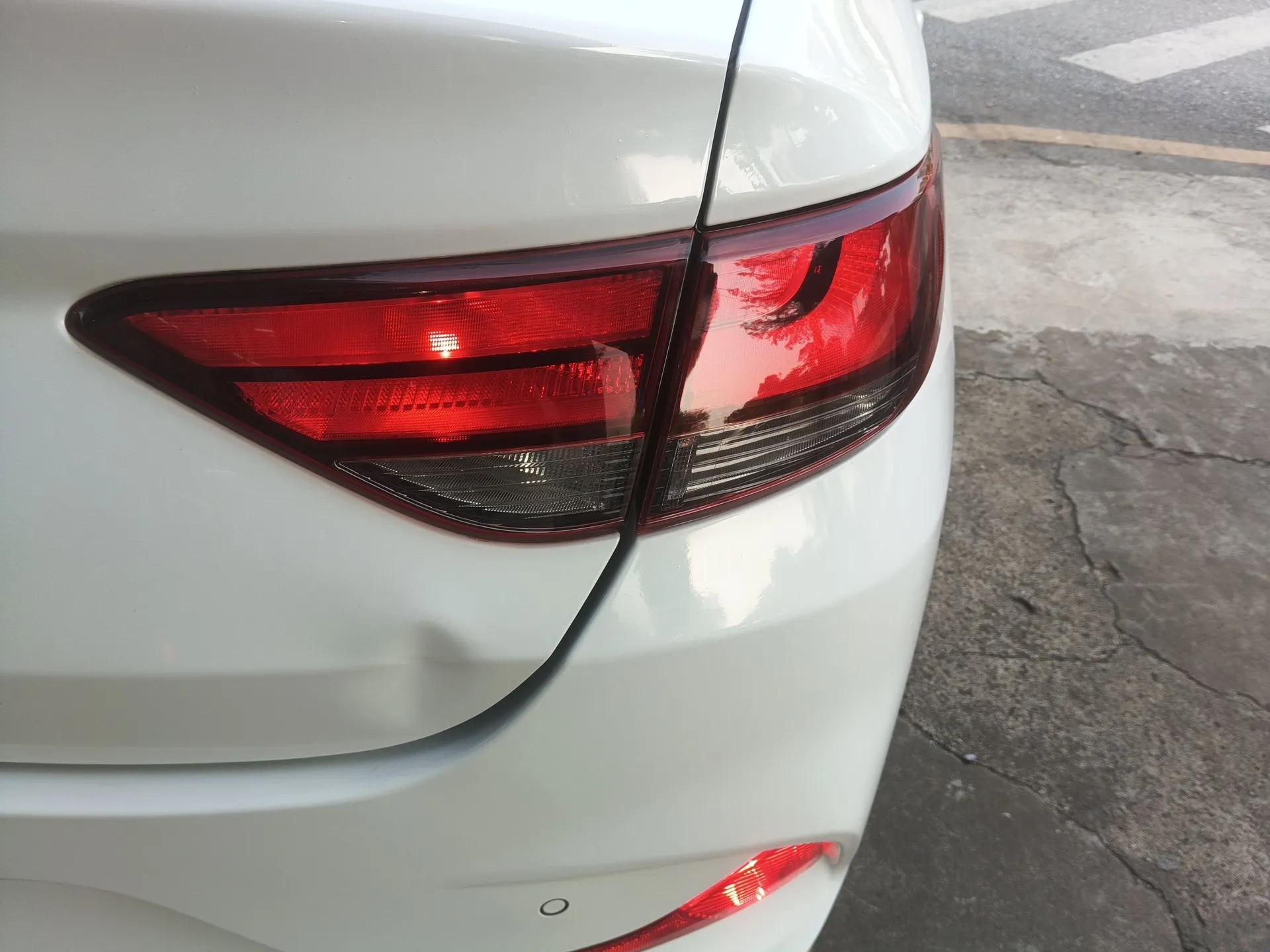 Hyundai Celesta 2018 1.6L Automatic GL Enjoyment Version China V Standard — миниатюра 5