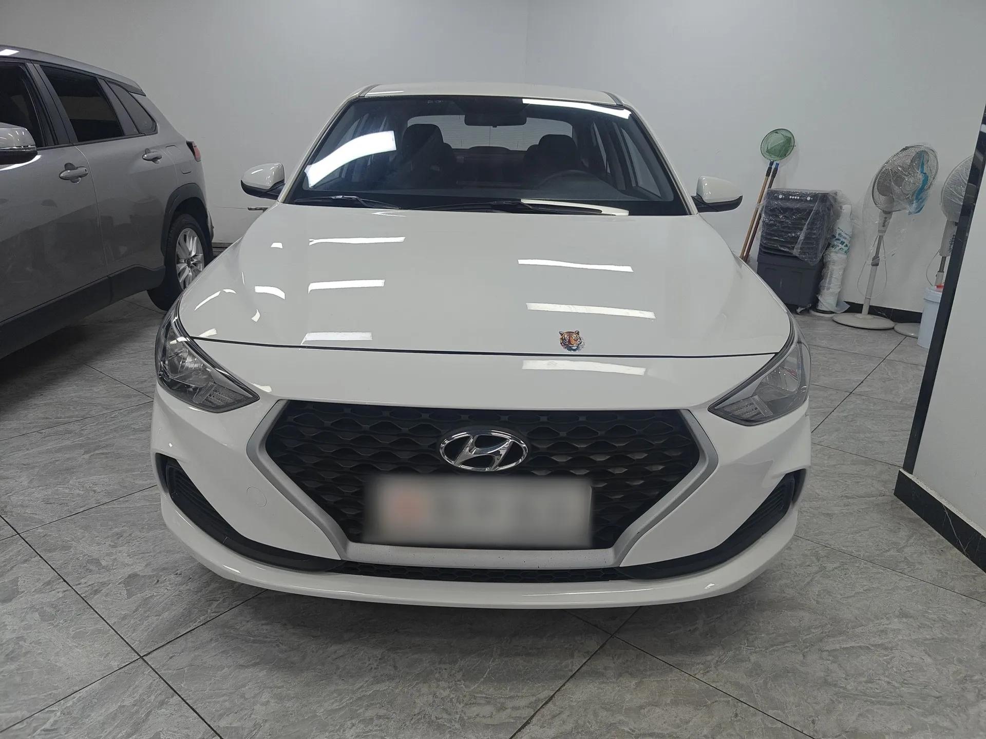 Hyundai Celesta 2020 1.6L Automatic GL Enjoyable Edition — миниатюра 3