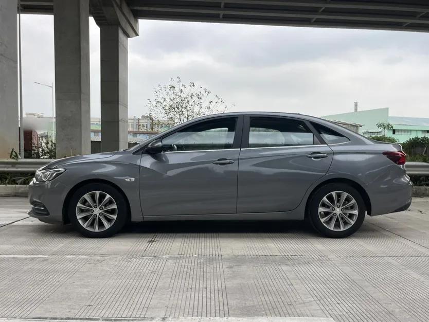 Chevrolet Monza 2020 320 Automatic Enjoyment Edition — миниатюра 7