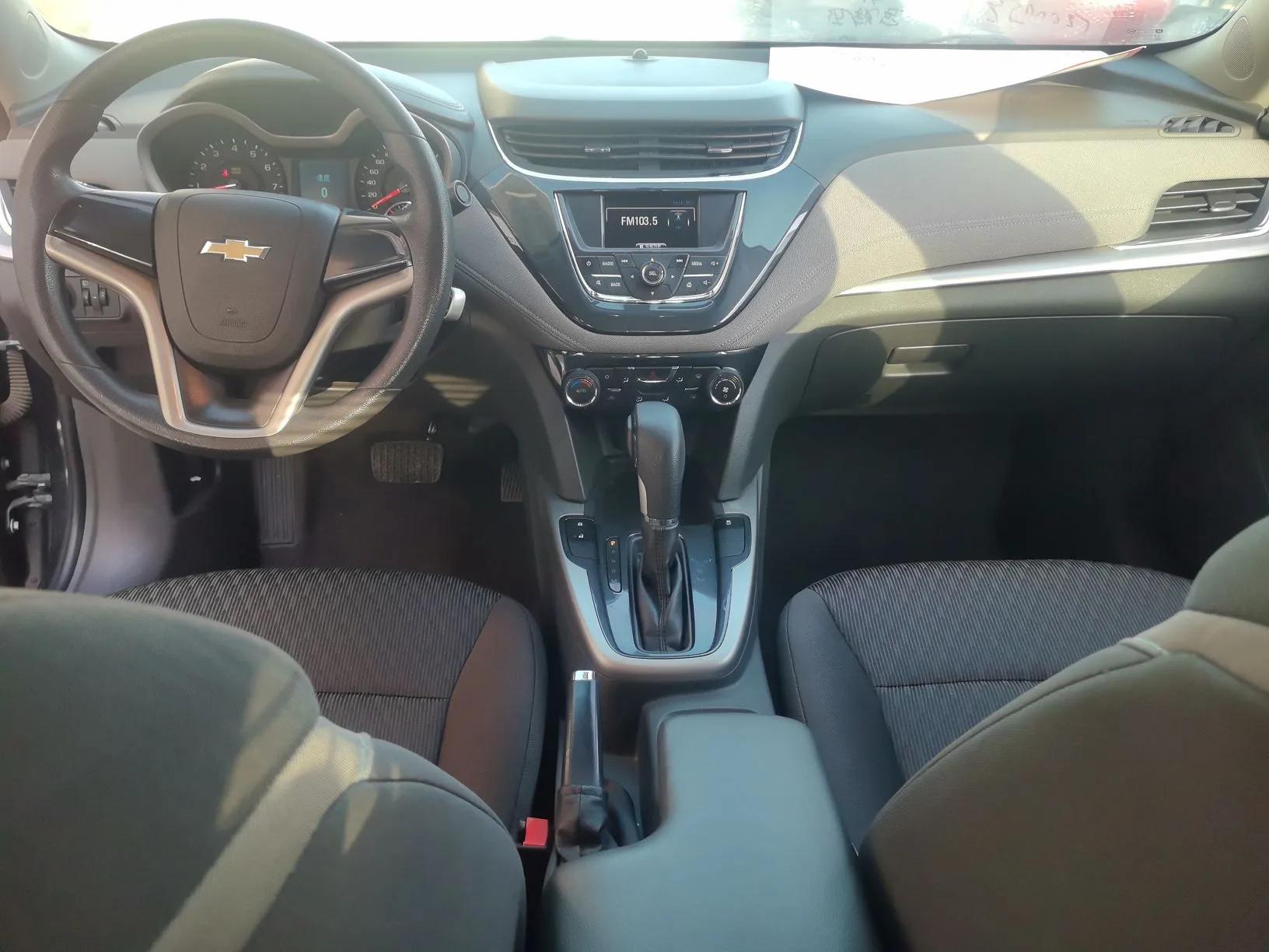 Chevrolet Malibu 2016 1.6T Automatic Comfort Edition — миниатюра 20