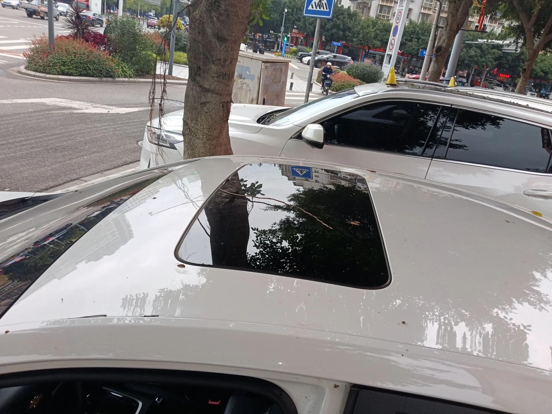 Chevrolet Cavalier 2019 320 Automatic Xinyue Edition — миниатюра 11