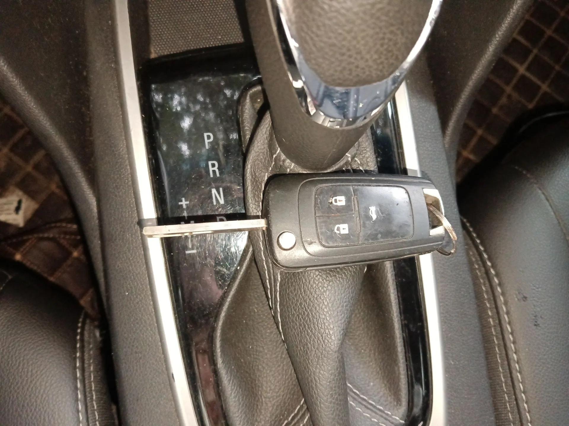 Chevrolet Cavalier 2019 320 Automatic Xinyue Edition — миниатюра 12