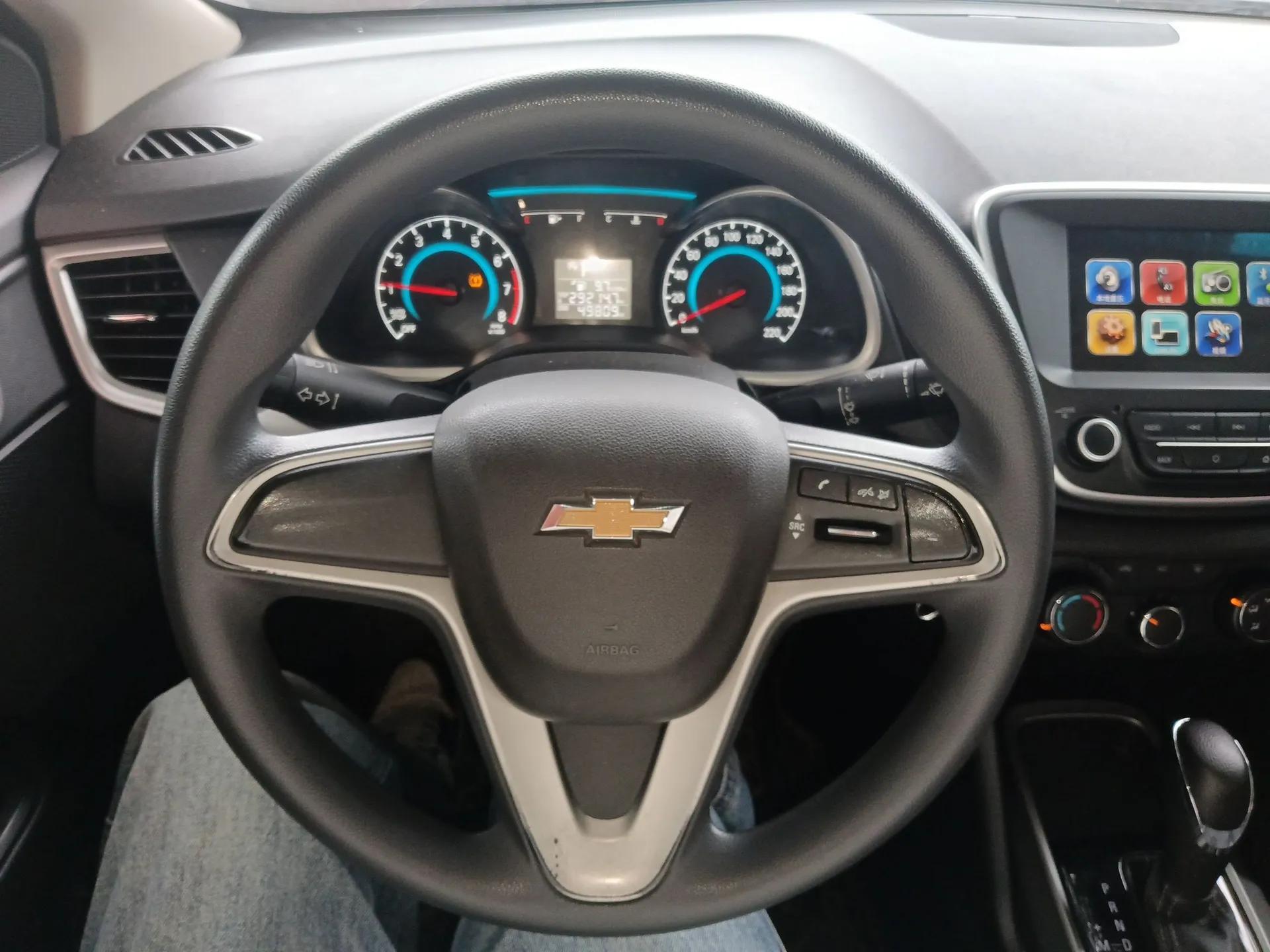 Chevrolet Cavalier 2019 320 Automatic Xinyue Edition — миниатюра 14