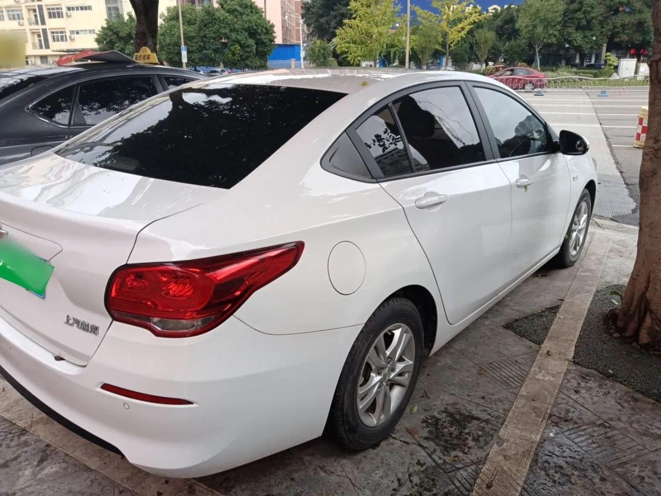 Chevrolet Cavalier 2019 320 Automatic Xinyue Edition — миниатюра 6