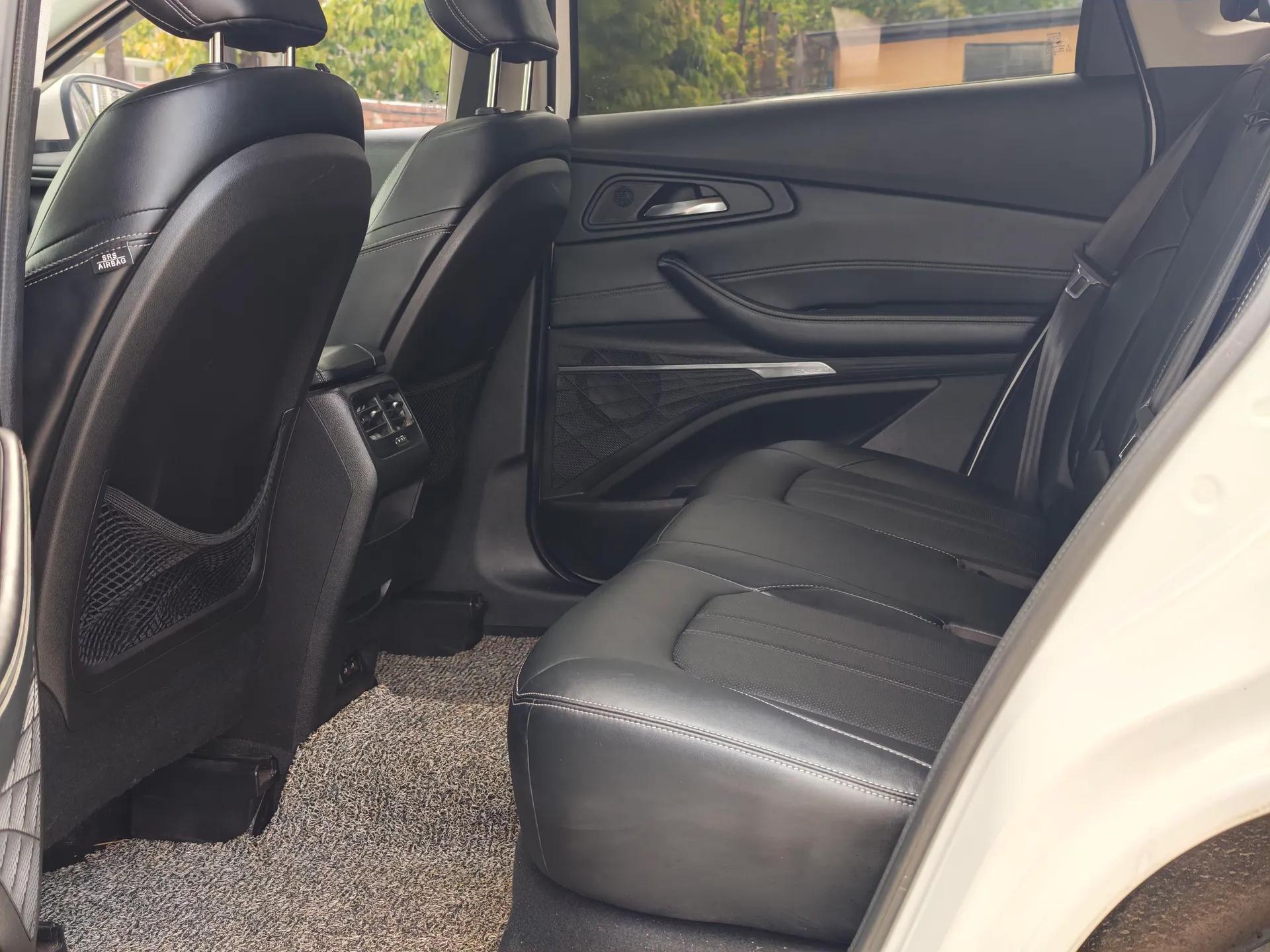 EXEED Lingyun 2019 1.6T Two-Wheel Drive Diamond Edition — миниатюра 19