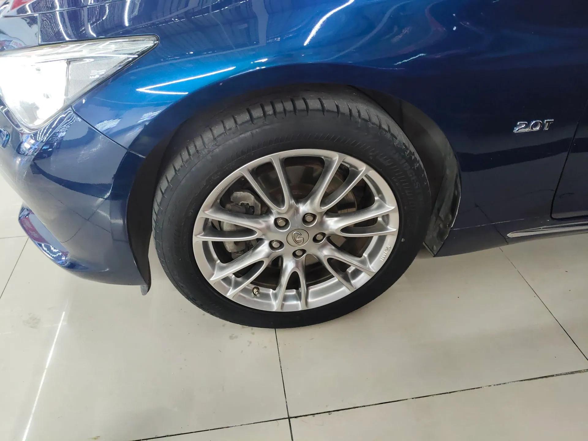 Infiniti Q50L 2016 2.0T Ambition Edition — миниатюра 9