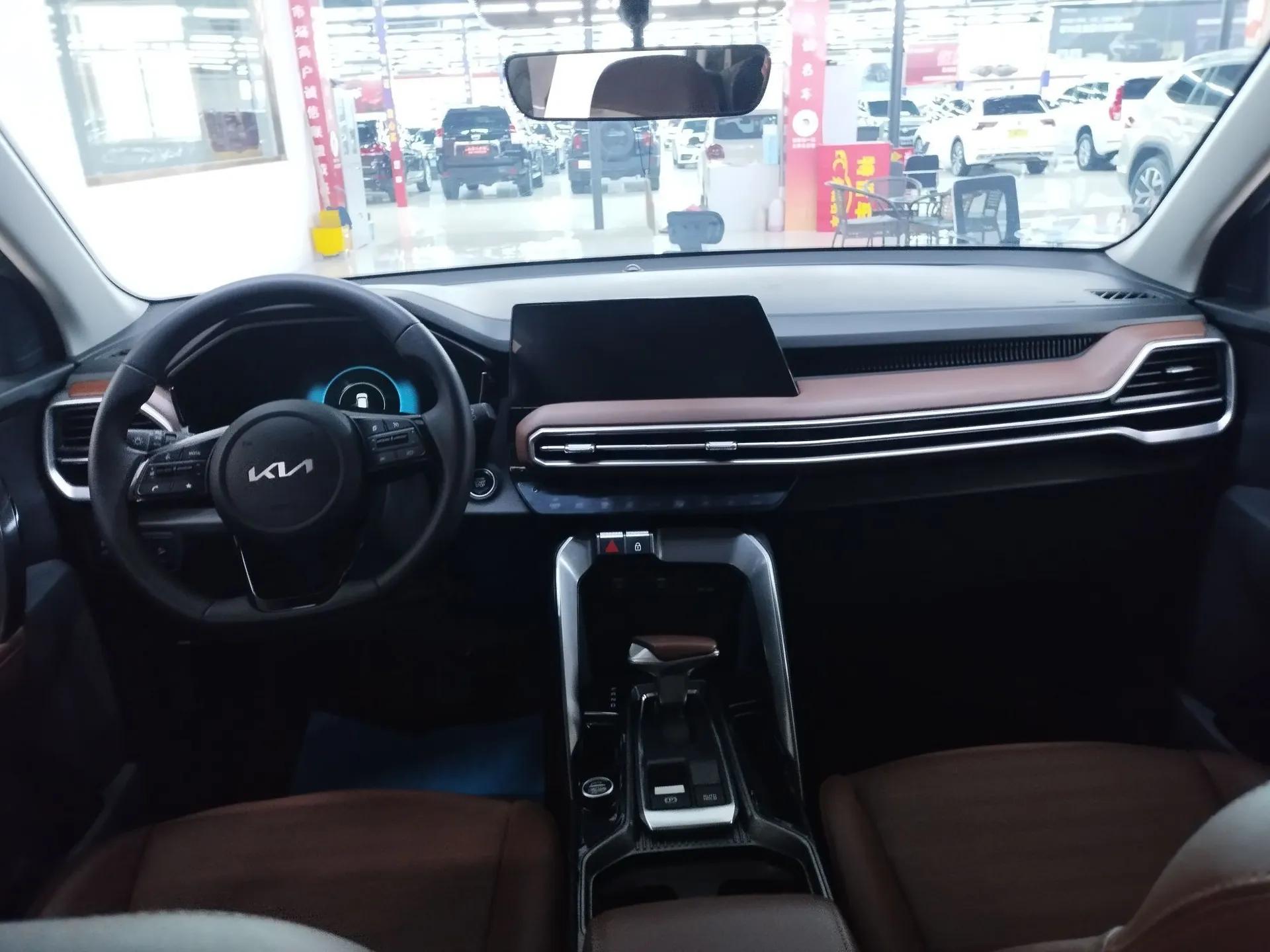 Kia Sportage R 2021 Ace 2.0L Splendid Edition — миниатюра 7