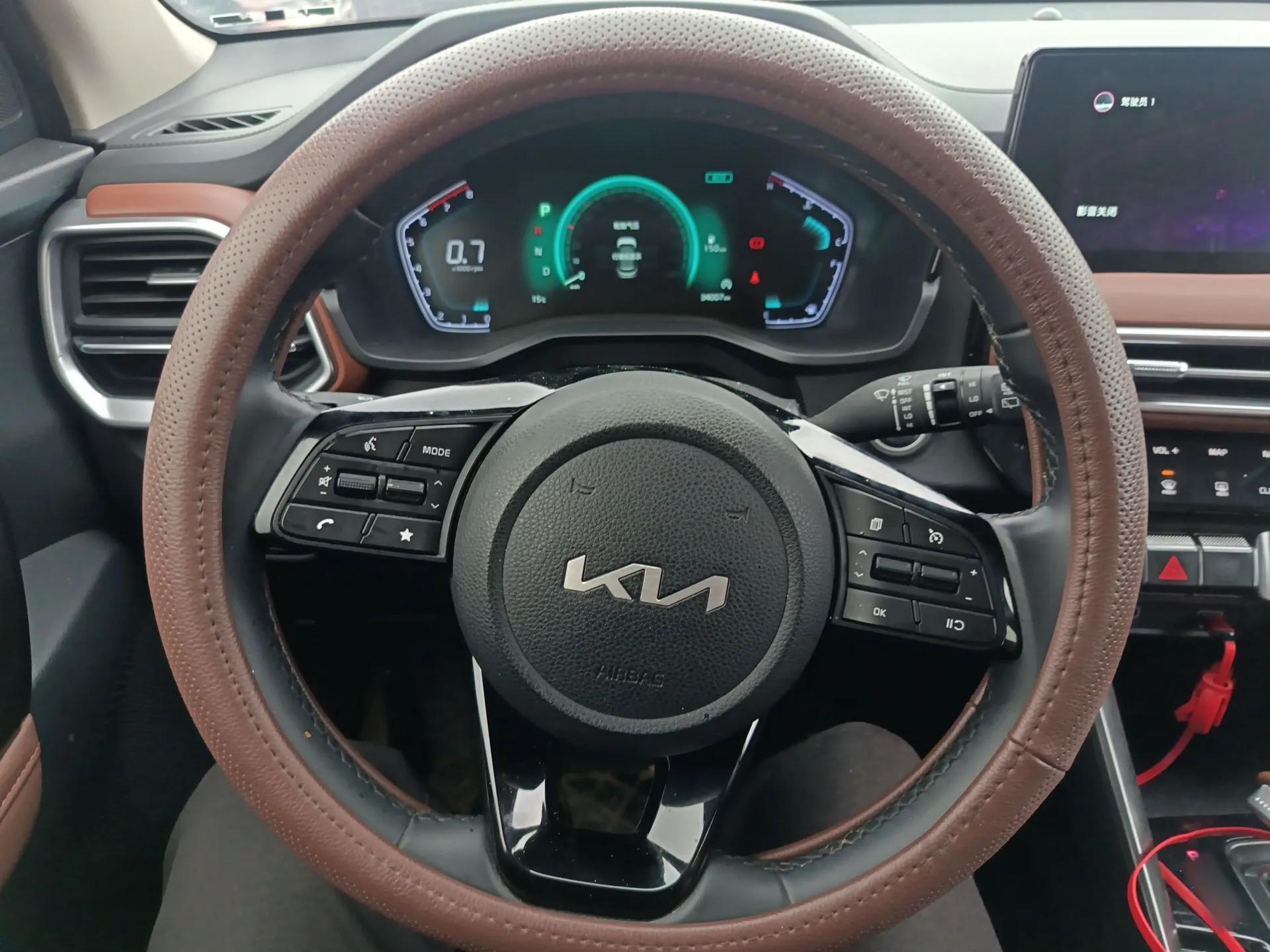 Kia Sportage R 2021 Ace 2.0L Splendid Edition — миниатюра 14