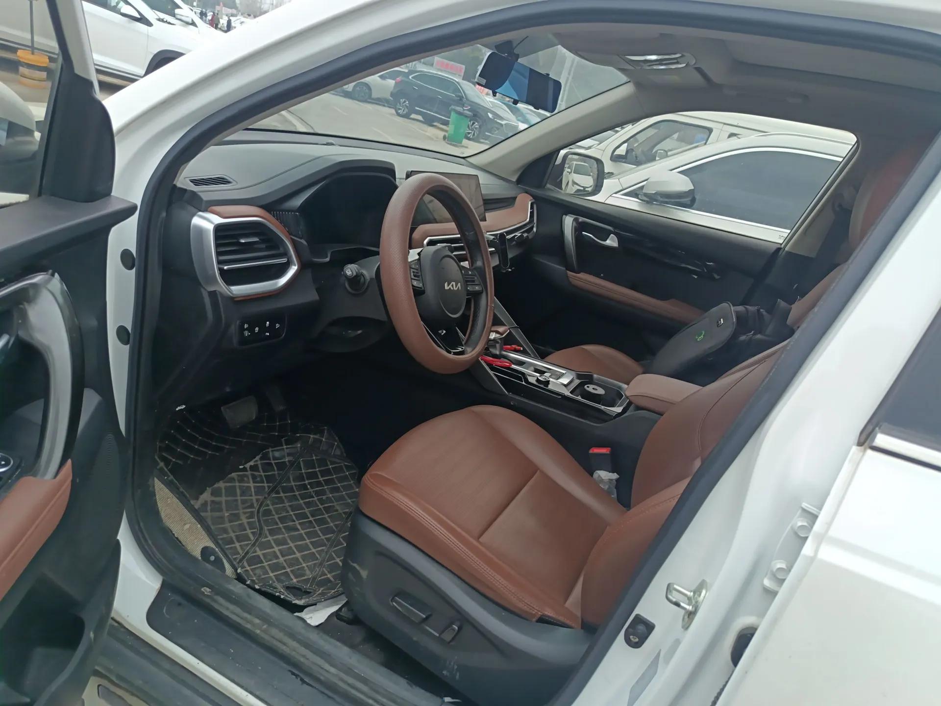 Kia Sportage R 2021 Ace 2.0L Splendid Edition — миниатюра 18