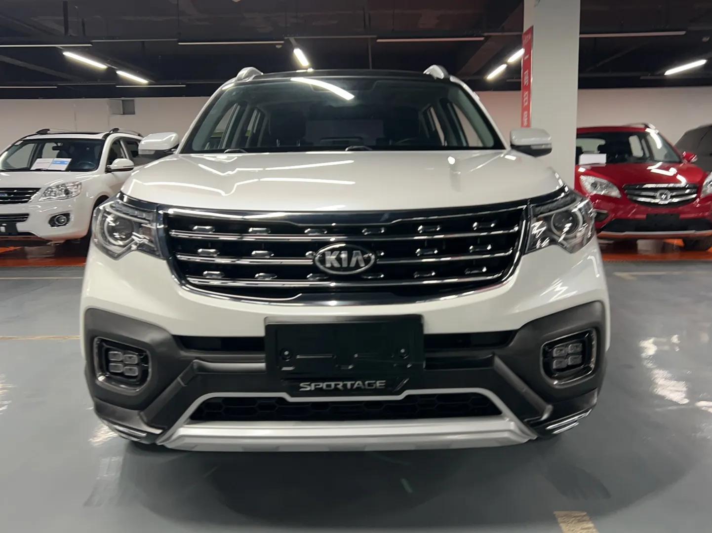 Kia Sportage R 2019 2.0L Automatic Smart Luxury Edition — миниатюра 2