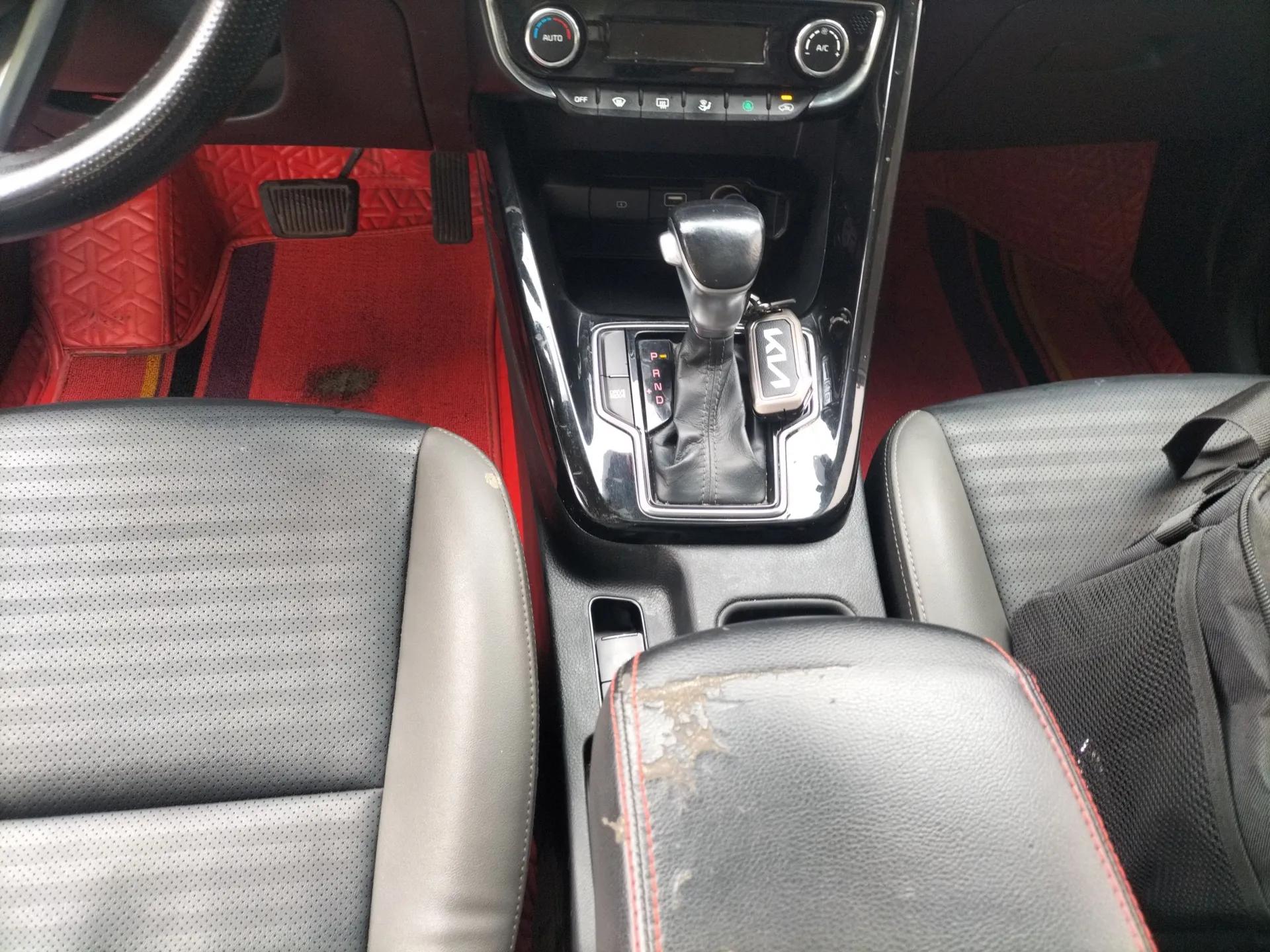 Kia Sportage R 2019 2.0L Automatic Smart Luxury Edition — миниатюра 17
