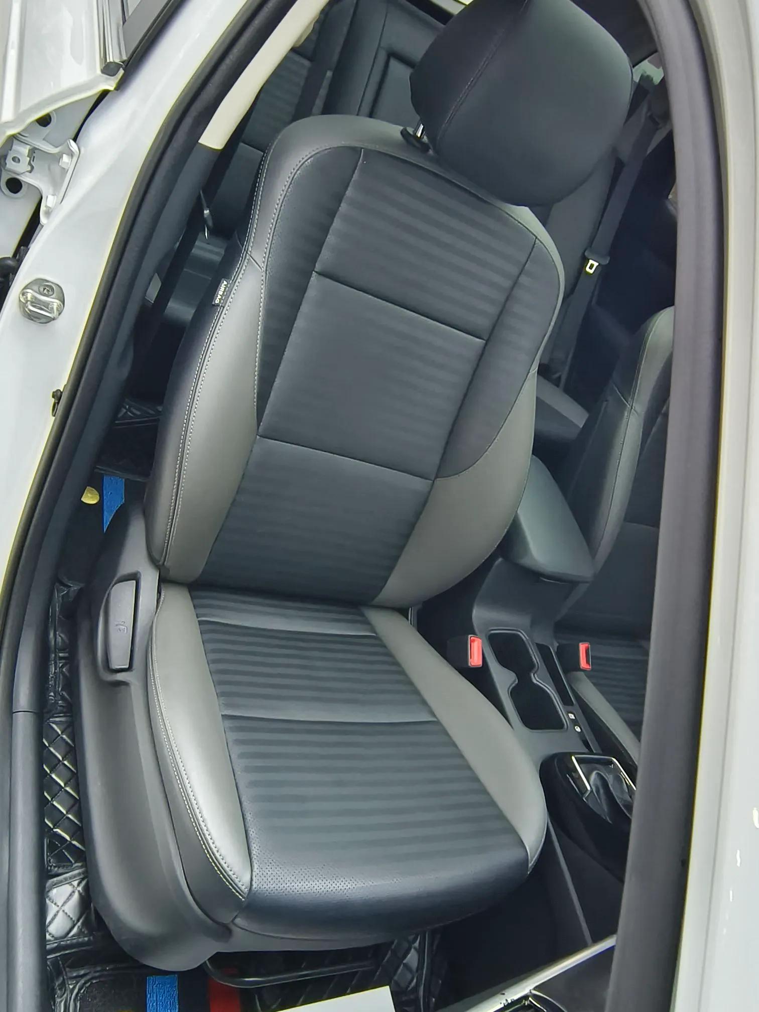 Kia Sportage R 2019 2.0L Automatic Smart Luxury Edition — миниатюра 24