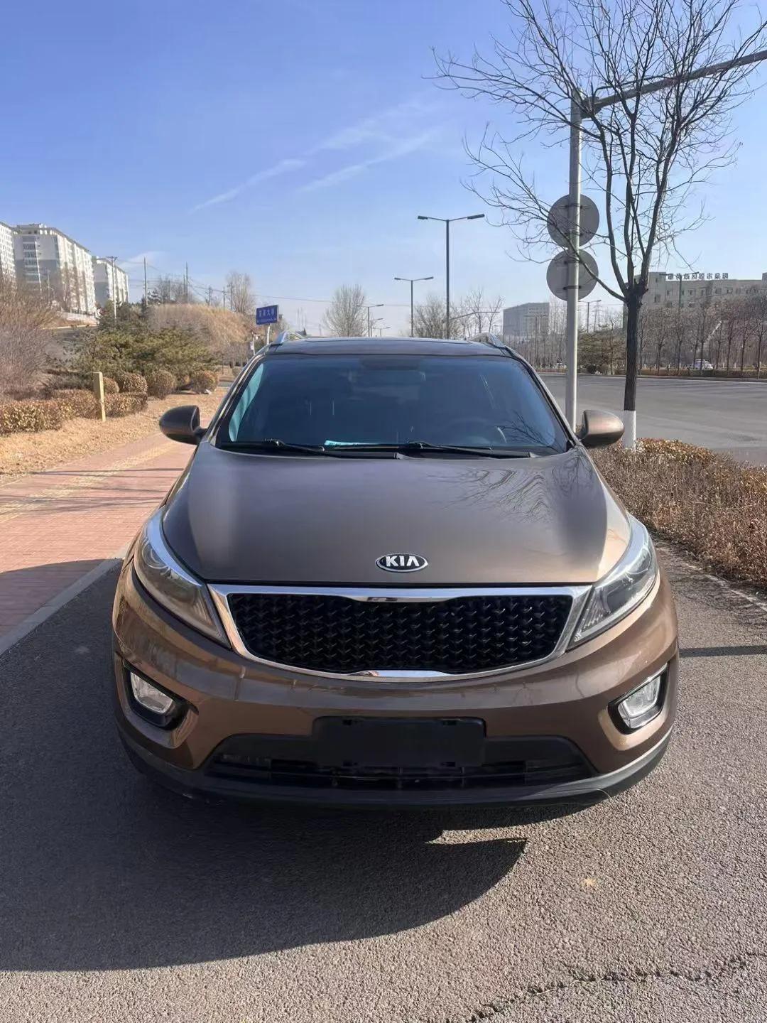 Kia Sportage R 2015 2.0L Automatic Two-Wheel Drive GL — миниатюра 2