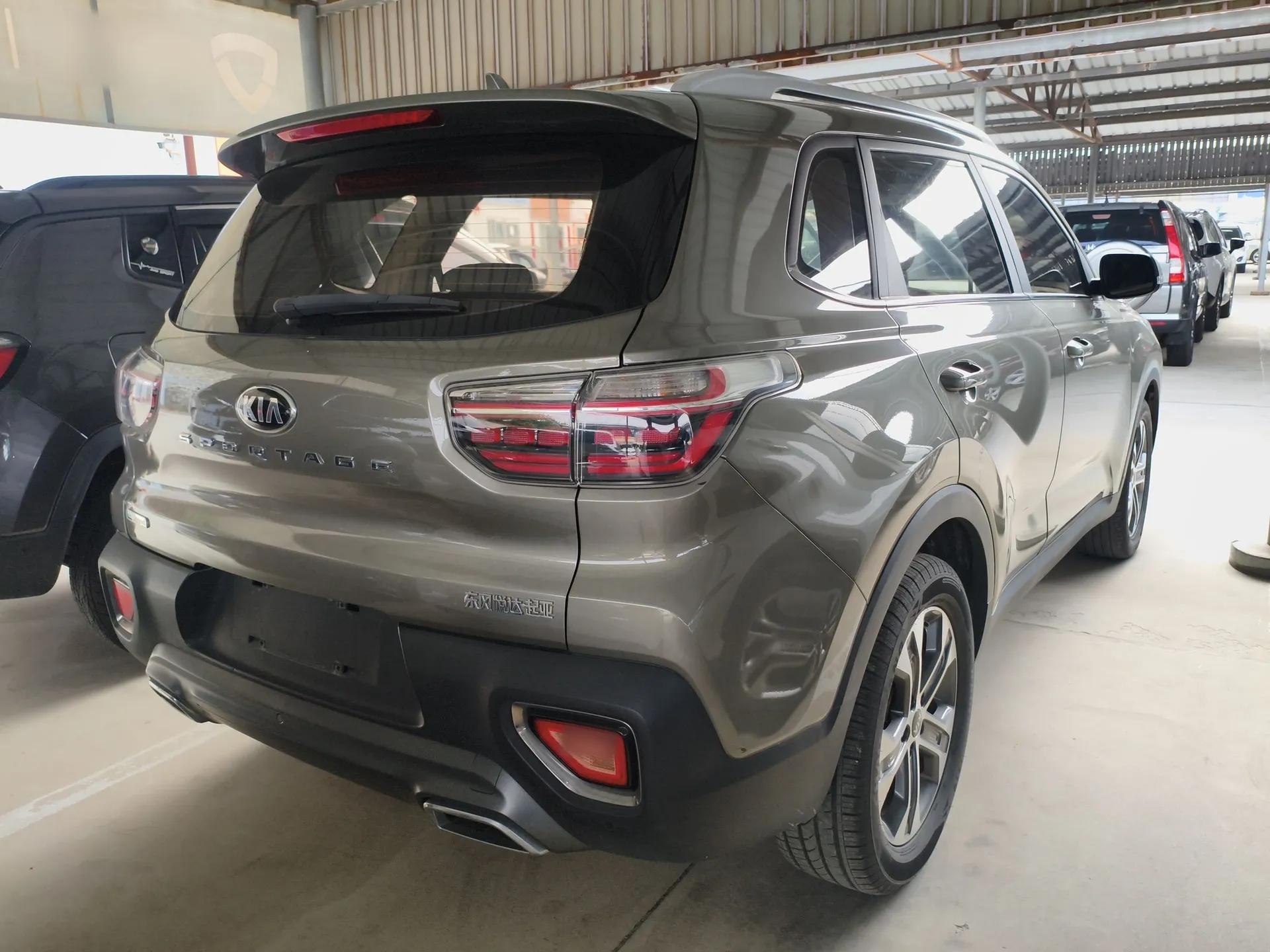 Kia Sportage R 2019 2.0L Automatic Smart Luxury Edition — миниатюра 6
