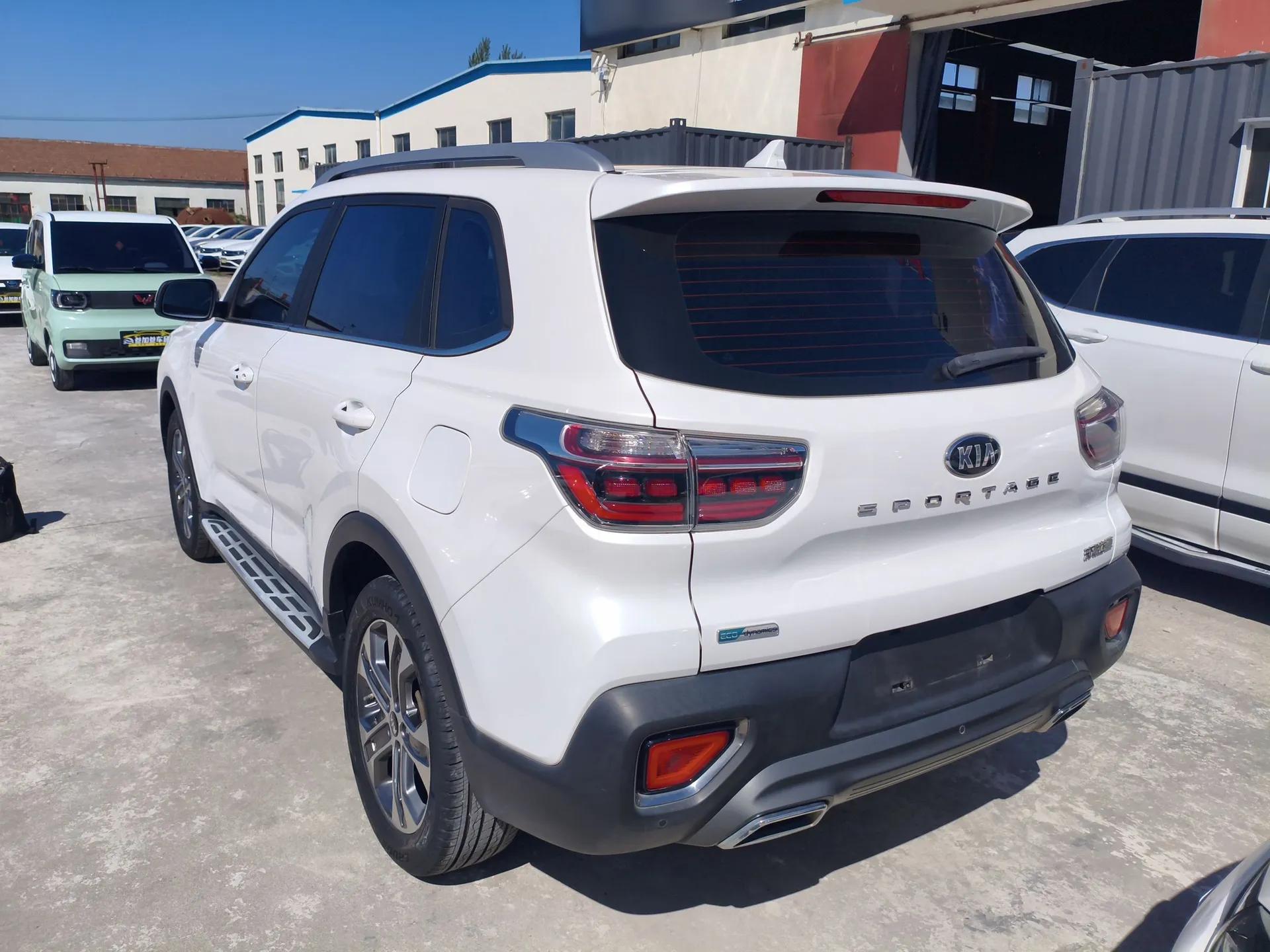 Kia Sportage R 2019 2.0L Automatic Smart Luxury Edition — миниатюра 4