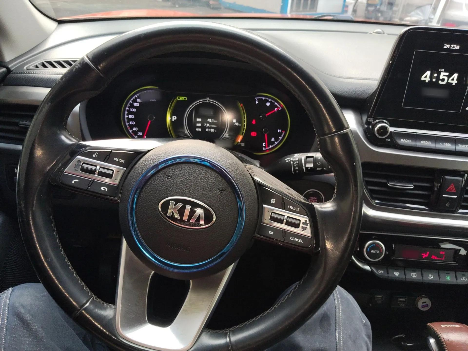 Kia Sportage R 2018 2.0L Automatic Smart Luxury Version China V Standard — миниатюра 14