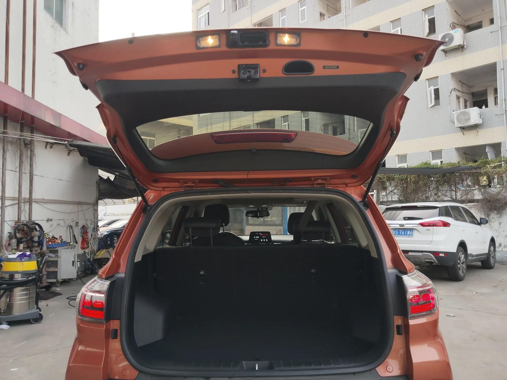Kia Sportage R 2018 2.0L Automatic Smart Luxury Version China V Standard — миниатюра 22