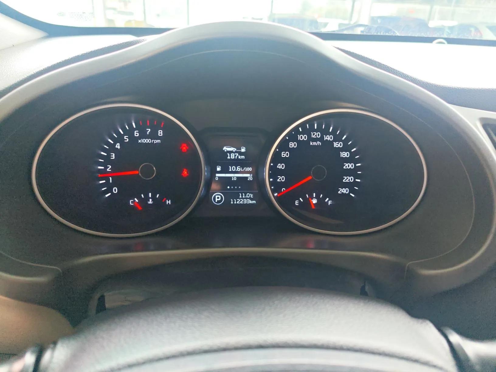 Kia Sportage R 2015 2.0L Automatic Two-Wheel Drive GLS — миниатюра 15