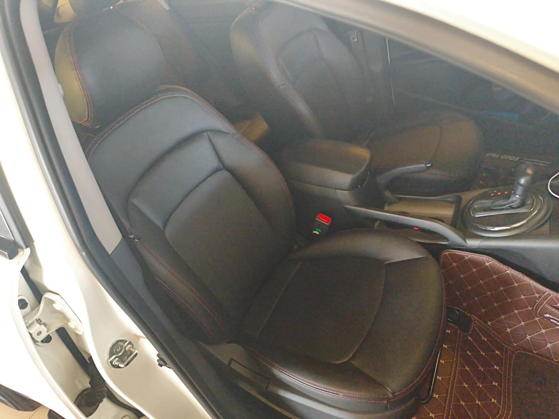 Kia Sportage R 2016 2.0L Automatic Two-Wheel Drive GL — миниатюра 23