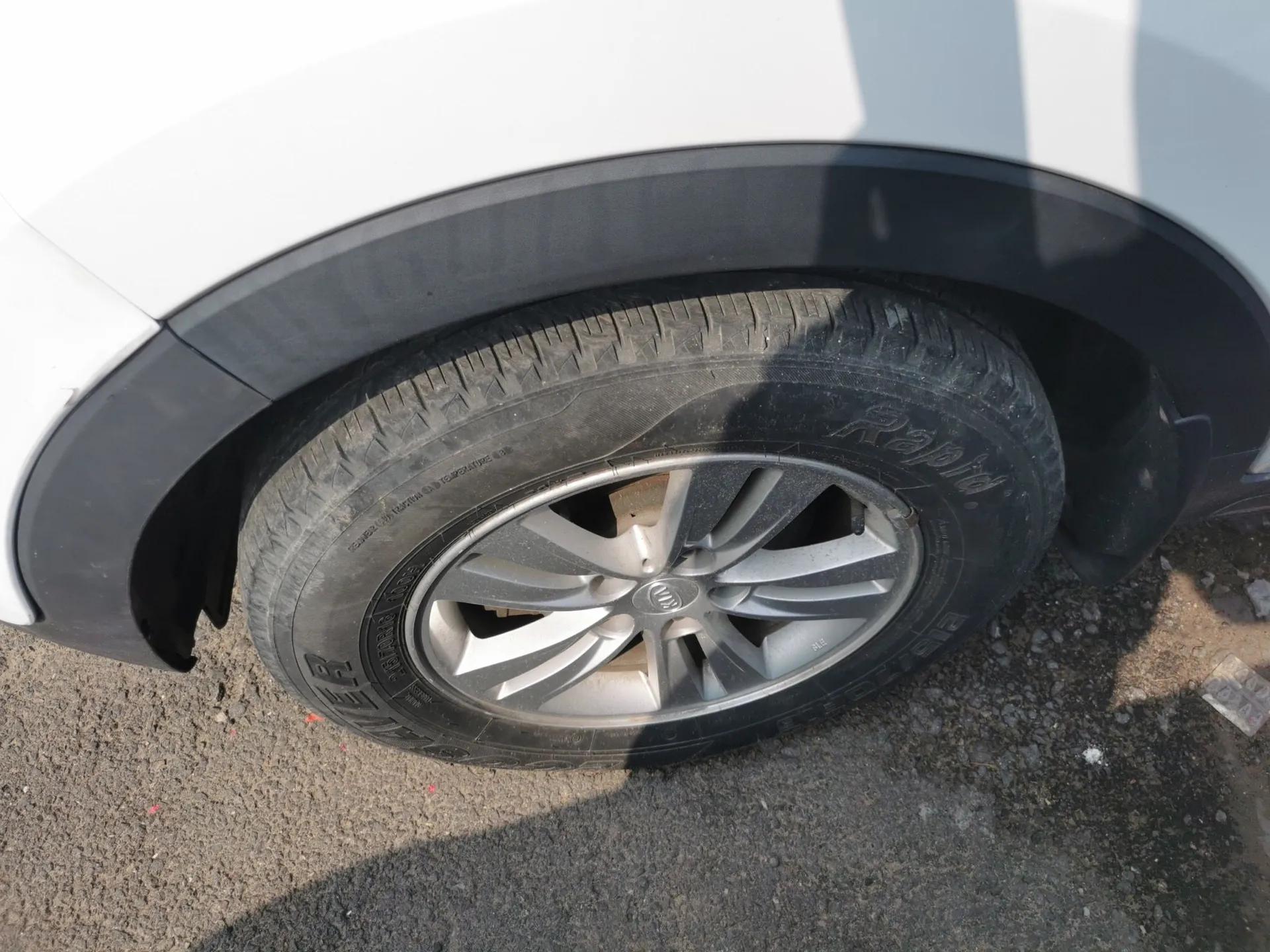 Kia Sportage R 2015 2.0L Automatic Two-Wheel Drive GL — миниатюра 8