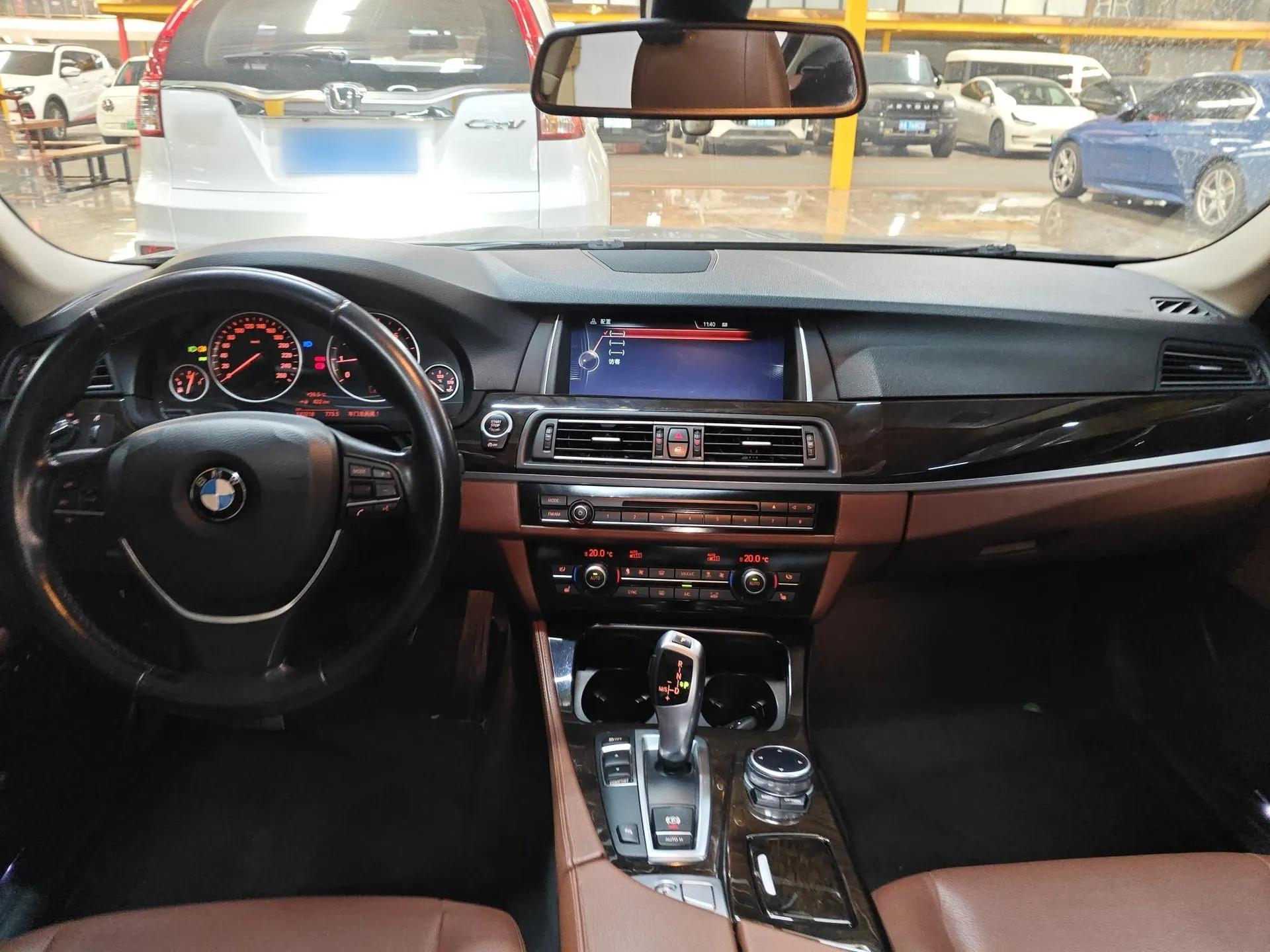 BMW 5 Series 2014 528Li Leading Model — миниатюра 12