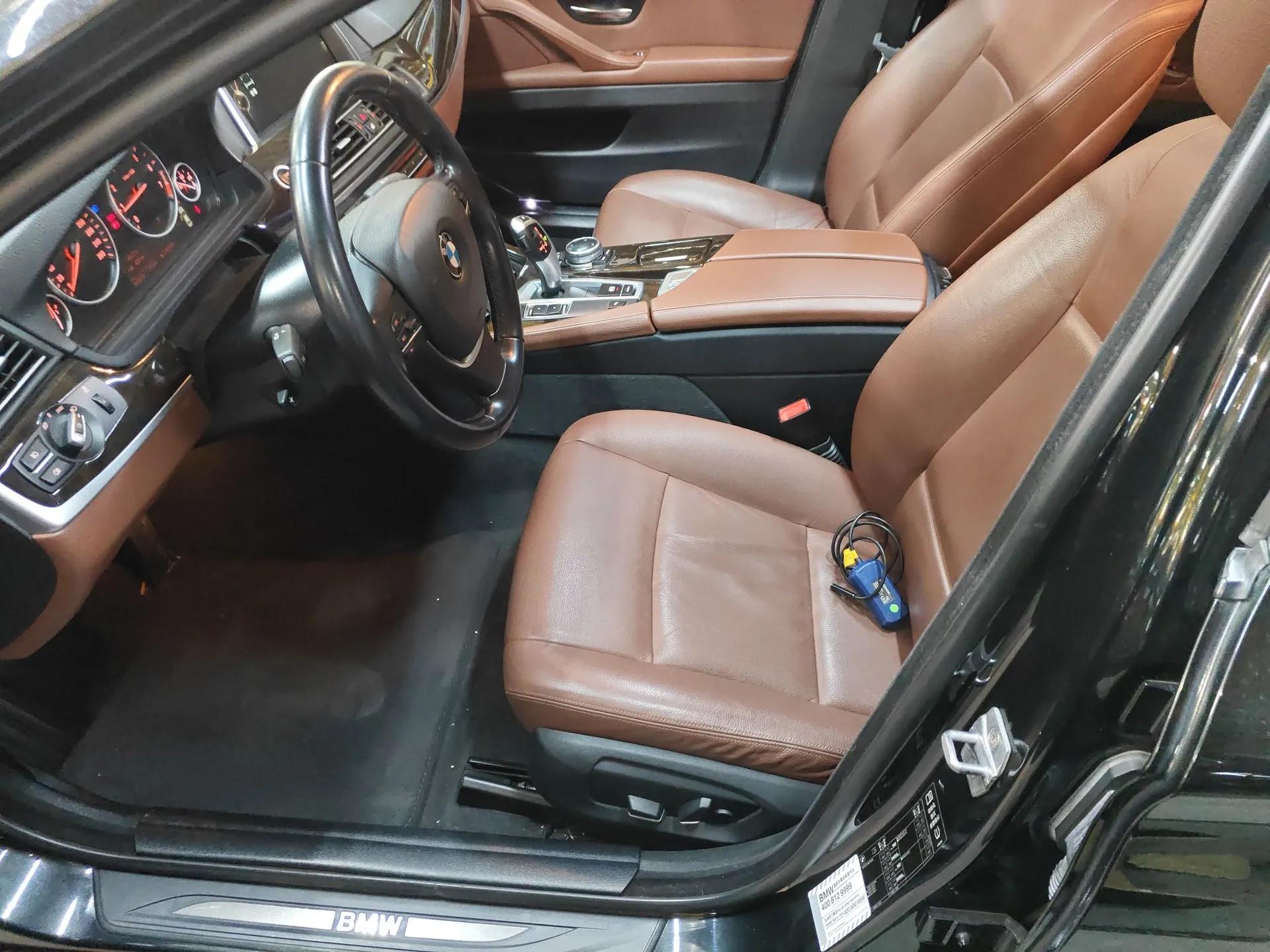 BMW 5 Series 2014 528Li Leading Model — миниатюра 17