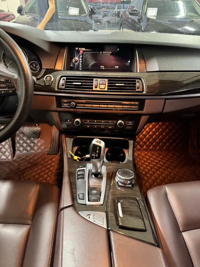 BMW 5 Series 2014 525Li Luxury Design Package — миниатюра 28
