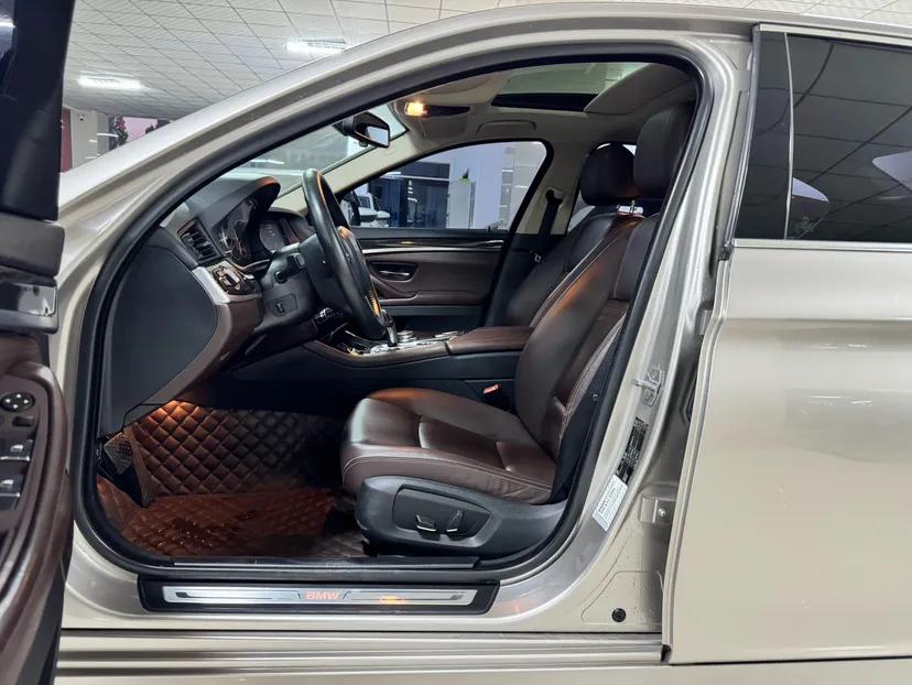 BMW 5 Series 2014 525Li Luxury Design Package — миниатюра 33