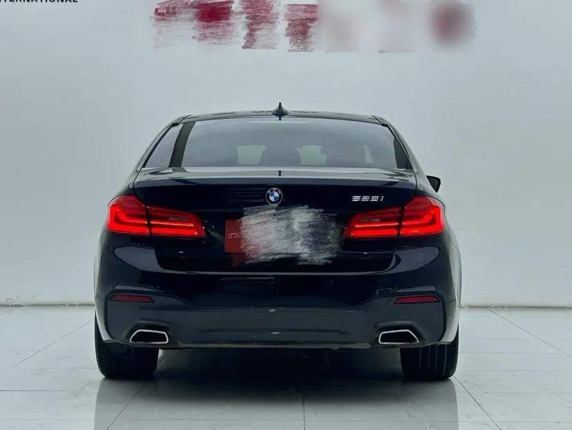BMW 5 Series 2019 525i M Sport Package — миниатюра 7