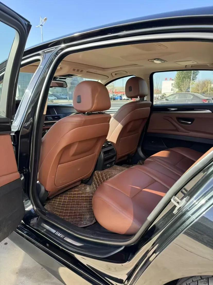 BMW 5 Series 2017 525Li Leading Model — миниатюра 12