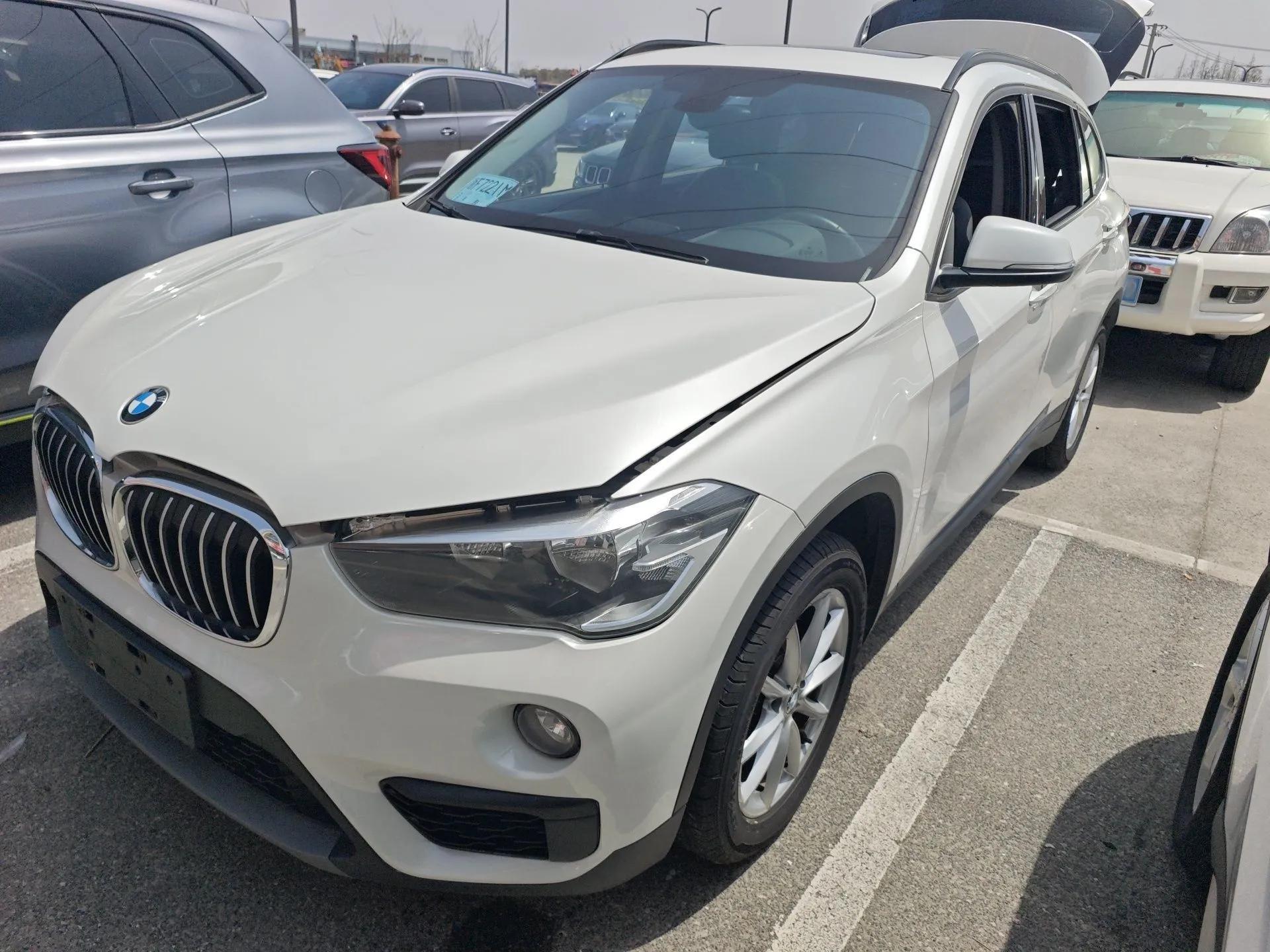 BMW X1 2019 sDrive18Li Fashion Model — миниатюра 1