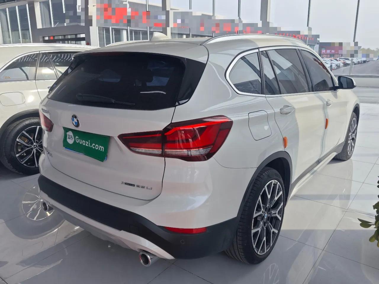 BMW X1 2022 xDrive25Li Luxury Model — миниатюра 4