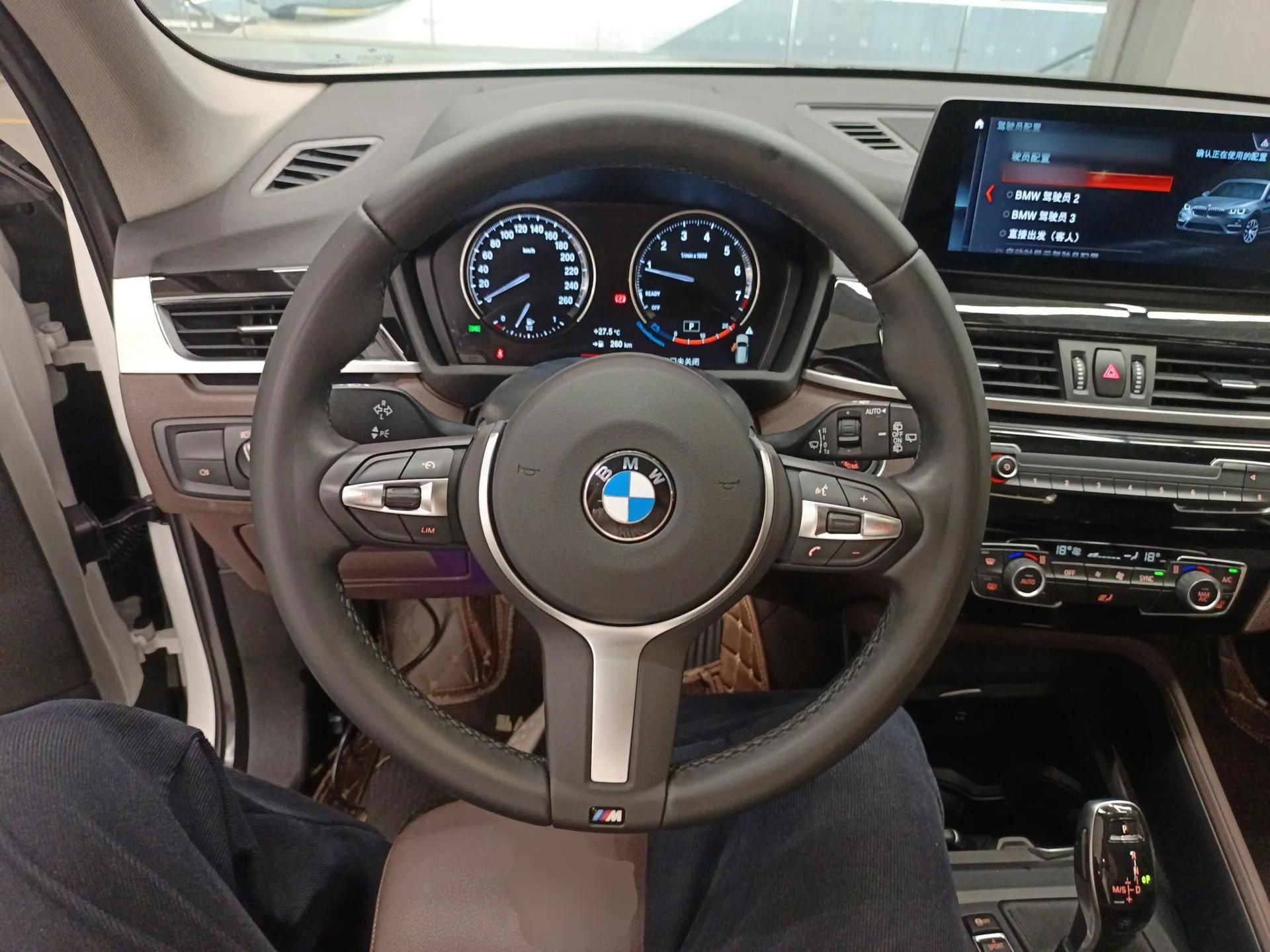 BMW X1 2021 Restyled sDrive25Li Leading Edition — миниатюра 14