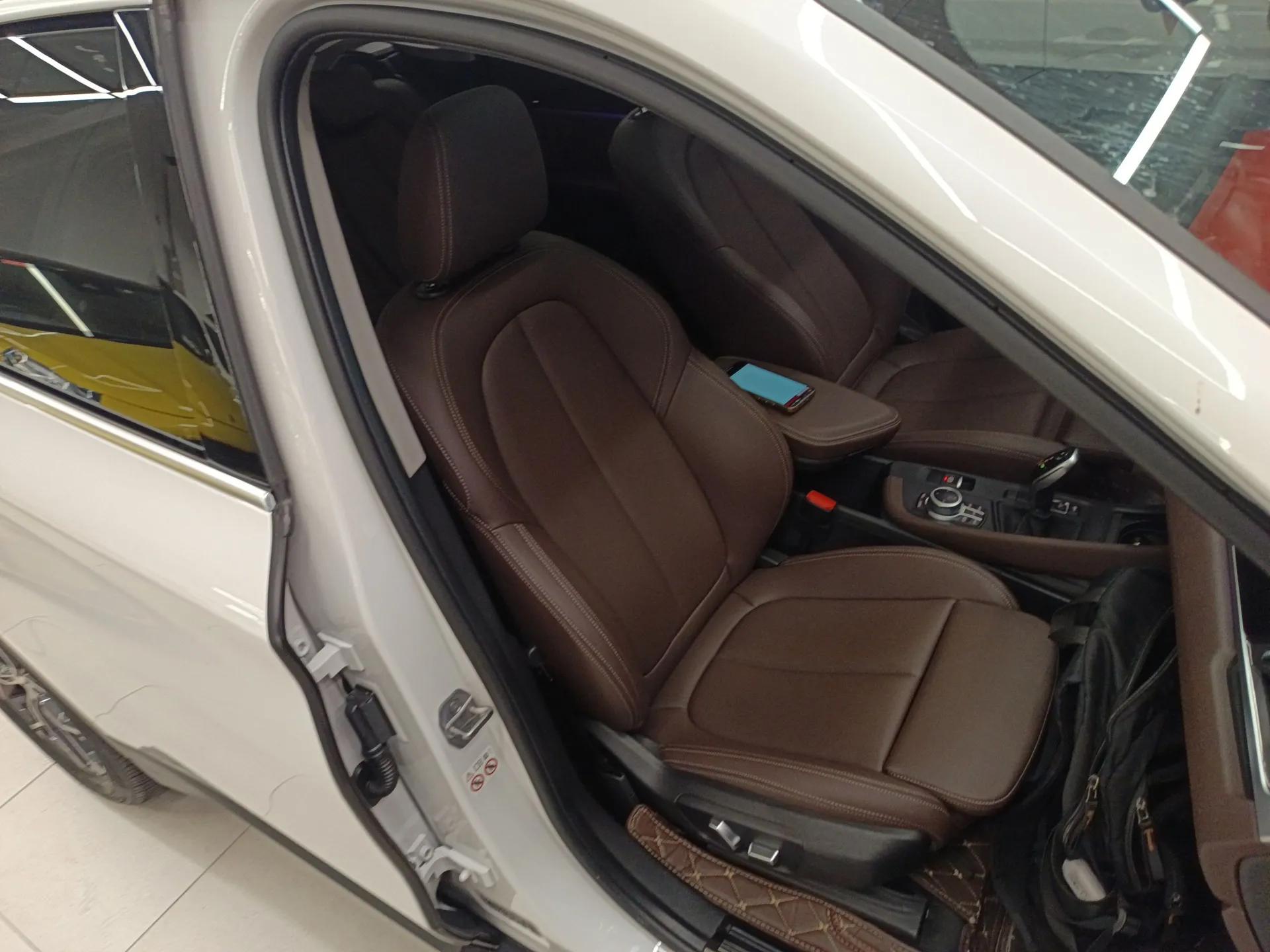 BMW X1 2021 Restyled sDrive25Li Leading Edition — миниатюра 23