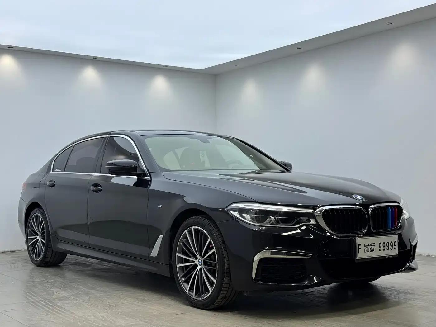 2020 BMW 5 Series 530Li xDrive M Sport Package — миниатюра 3
